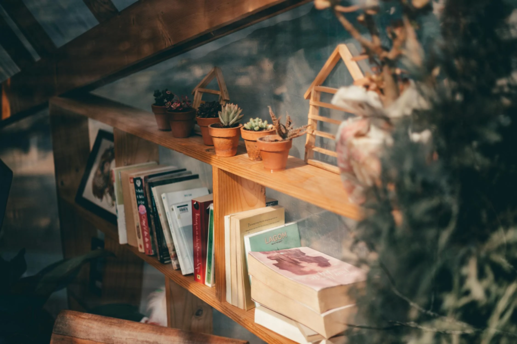 Bookshelf